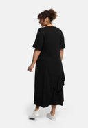 'Valeria' kjole – flydende, moderne & feminin