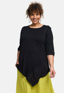 'Kira' Blouse – soft, flowing & figure-flattering