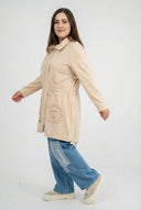 'Livia' Parka de Meia-Estação – suave, detalhado & moderno