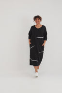 Vestido midi 'Saria' – simples, confortável e natural